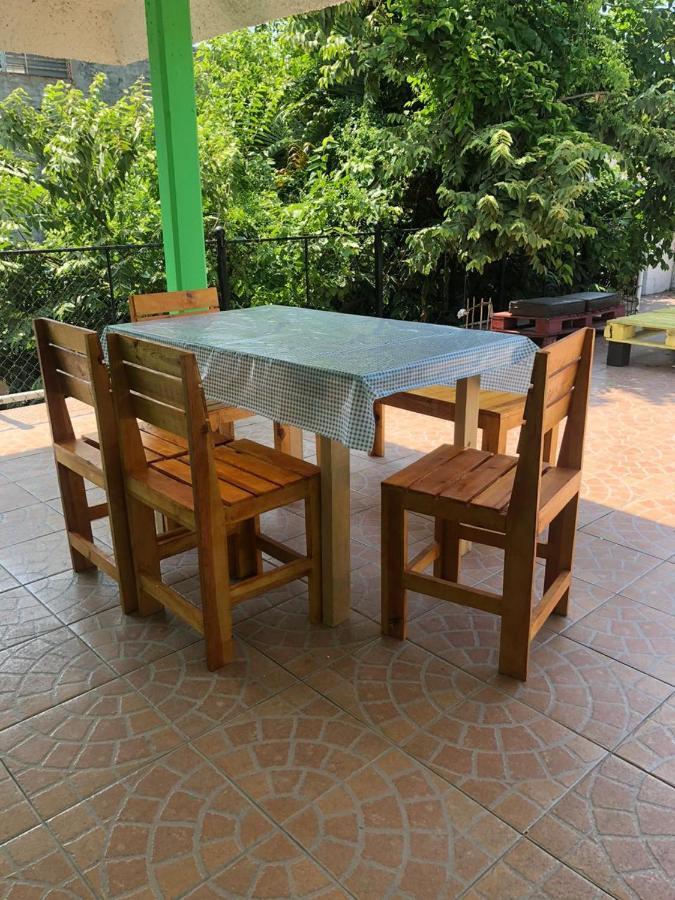 Hostal Perla Mazatlan Ngoại thất bức ảnh